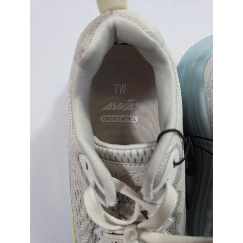 Avia Comfort Running Shoes Women's 7W Wide Width Odor Control NWT Beige - Picture 7 of 8